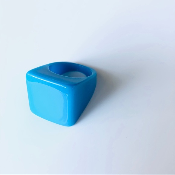 Blue Ring - Picture 1 of 3